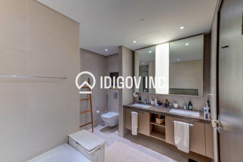 Apartman u gradu Downtown Dubai (Downtown Burj Dubai), Dubai, UAE 2 spavaće sobe, 161 m2 Br. 647322 - Slika 5