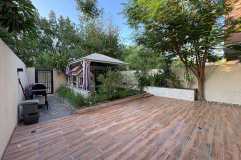 Casa urbana para venda em Dubai, EAU 3 quartos, 185 m2 № 696354 - foto 7