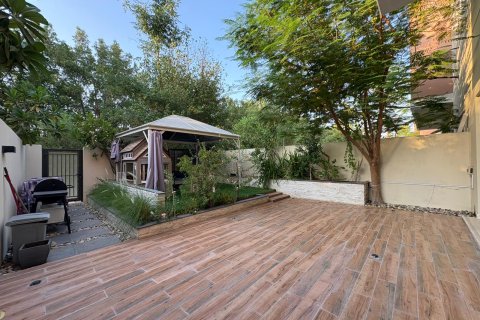 Casa urbana para venda em Dubai, EAU 3 quartos, 185 m2 № 696354 - foto 6