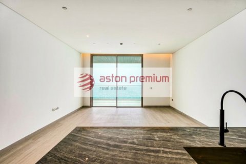 דירה להשכרה ב Palm Jumeirah, Dubai, איחוד האמירויות  2 חדרי שינה, 163 מ"ר, מספר 719662 - תמונה 3