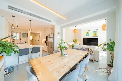 Villa in vendita a Arabian Ranches, Dubai, EAU 3 camere da letto, 244 mq. № 649560 - foto 5