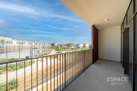 Vilë në Al Furjan, Dubai, Emiratet e Bashkuara Arabe 5 dhoma gjumi, 453 m2. № 649558 - Foto 16