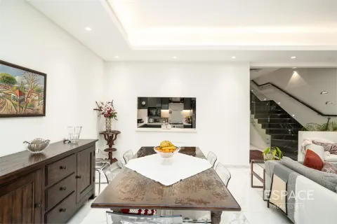 Σπίτι σε Al Furjan, Dubai, ΗΑΕ 3 υπνοδωμάτια, 191 τ.μ. Αρ. 649561 - φωτογραφία 5