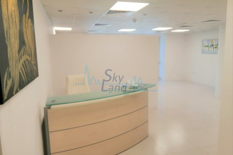 משרד להשכרה ב Jumeirah Lake Towers, Dubai, איחוד האמירויות 82 מ"ר, מספר 662478 - תמונה 2