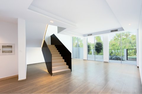 Wadi Al Safa 3, Dubai, BAE’de satılık sıra ev 4 yatak odası, 459 m² No 739637 - fotoğraf 3
