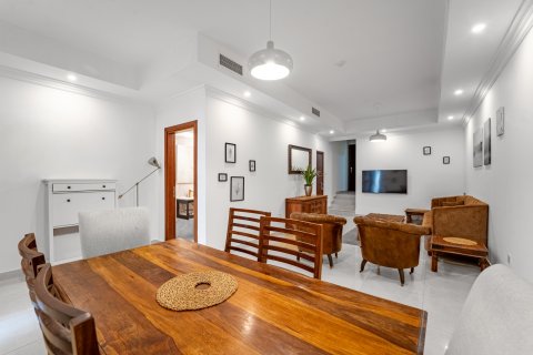 Huvila Jumeirah Village Circle, Dubai, Arabiemiraatit 3 makuuhuonetta, 269 m2 № 739633 - kuva 6