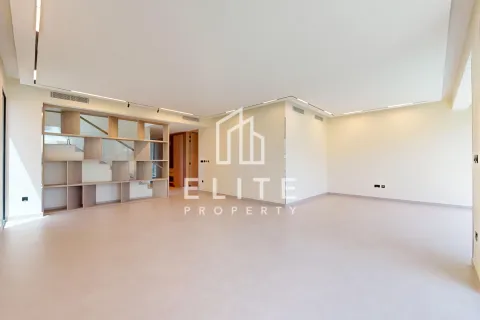 Villa in Tilal Al Ghaf, Dubai, UAE 4 bedrooms № 647509 - photo 5