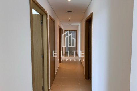 Apartment in Dubai Marina, Dubai, UAE 3 bedrooms, 165 sq.m. № 647511 - photo 6
