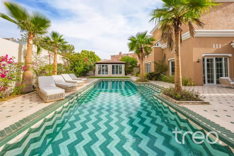Vila v Arabian Ranches, Dubai, SAE 5 ložnice, 376.16 m² Č.: 741022 - fotografie 25