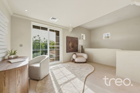 Vila v Arabian Ranches, Dubai, SAE 5 ložnice, 376.16 m² Č.: 741022 - fotografie 7
