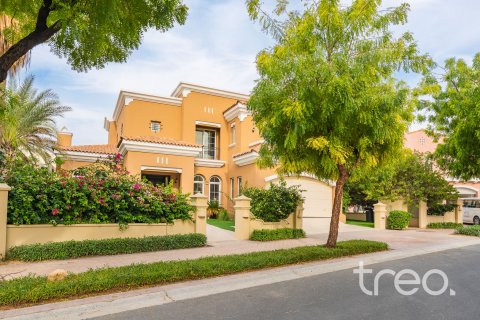 Vila v Arabian Ranches, Dubai, SAE 5 ložnice, 376.16 m² Č.: 741022 - fotografie 2