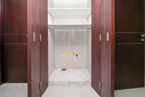 דירה להשכרה ב Jumeirah Lake Towers, Dubai, איחוד האמירויות  2 חדרי שינה, 107 מ"ר, מספר 711980 - תמונה 16