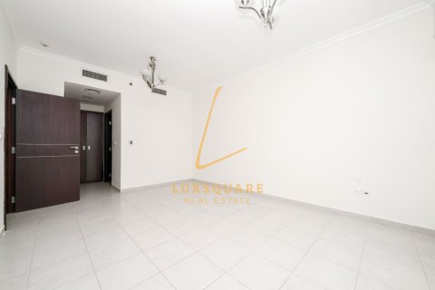 דירה להשכרה ב Jumeirah Lake Towers, Dubai, איחוד האמירויות  2 חדרי שינה, 107 מ"ר, מספר 711980 - תמונה 9