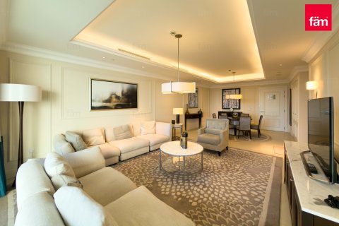 דירה להשכרה ב Downtown Dubai (Downtown Burj Dubai), Dubai, איחוד האמירויות 2 חדרי שינה, 162.6 מ"ר, מספר 689043 - תמונה 2