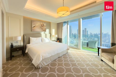 Apartament do wynajęcia w Downtown Dubai (Downtown Burj Dubai), Dubai, ZEA 3 sypialnie, 162.6 mkw., nr 689043 - zdjęcie 11