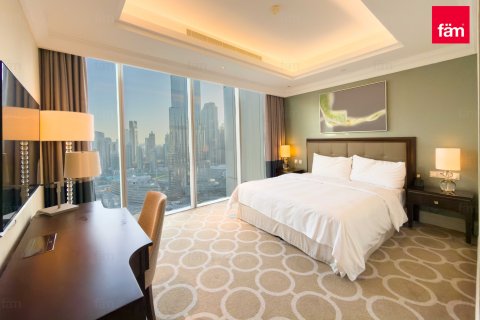 דירה להשכרה ב Downtown Dubai (Downtown Burj Dubai), Dubai, איחוד האמירויות 2 חדרי שינה, 162.6 מ"ר, מספר 689043 - תמונה 4
