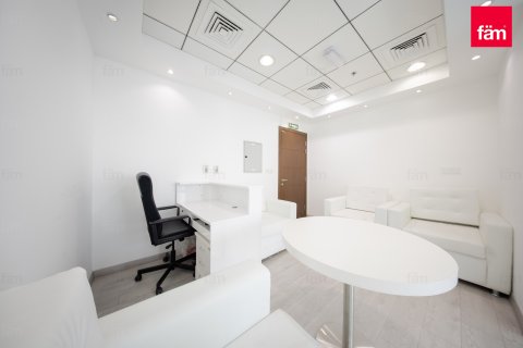 Bureau à louer à Business Bay, Dubai, EAU 50.6 m2 № 735361 - photo 13