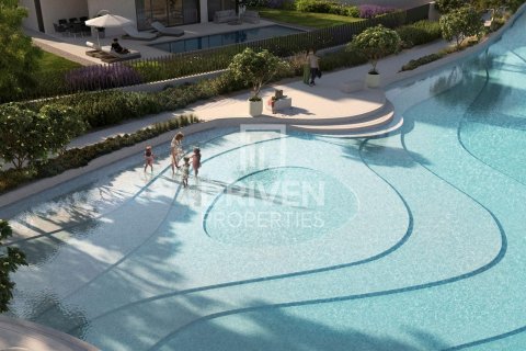 Villa in Dubai, UAE 4 bedrooms, 768 sq.m. № 653375 - photo 3