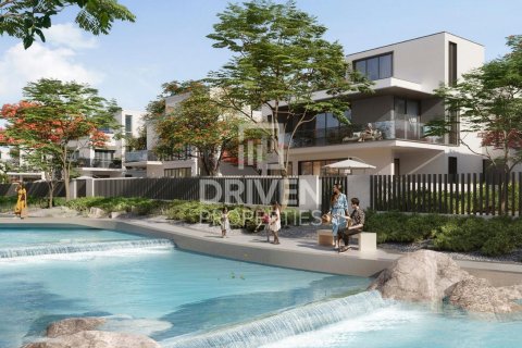 Villa in Dubai, UAE 4 bedrooms, 768 sq.m. № 653375 - photo 9