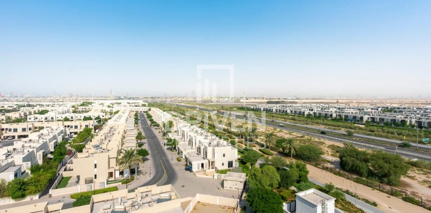 Byt v Town Square, Dubai, SAE 3 ložnice, 131 m² Č.: 653201