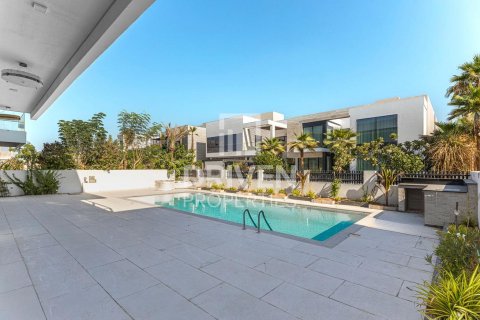 Vila v Jumeirah Park, Dubai, SAE 5 ložnice, 604 m² Č.: 653376 - fotografie 13