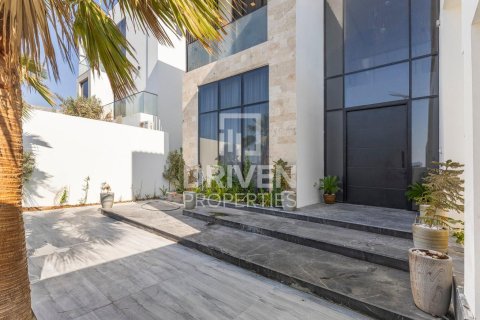 Vila v Jumeirah Park, Dubai, SAE 5 ložnice, 604 m² Č.: 653376 - fotografie 14