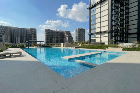 Apartment in Dubai, UAE 1 bedroom, 61 sq.m. № 703195 - photo 13