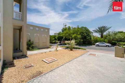 Vila di Al Furjan, Dubai, UAE 4 bilik tidur, 644.5 meter persegi № 713065 - foto 24