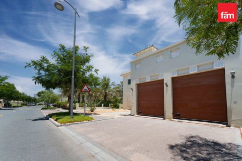 Vila di Al Furjan, Dubai, UAE 4 bilik tidur, 644.5 meter persegi № 713065 - foto 21