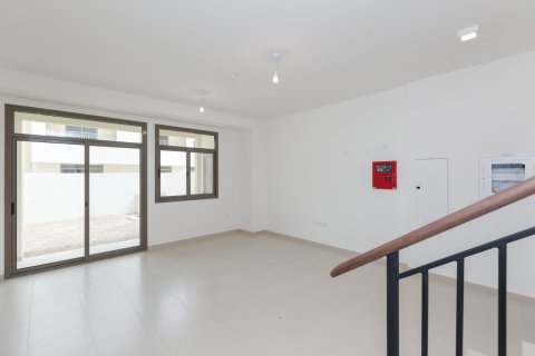 Townhouse de închiriat în Town Square, Dubai, EAU 3 dormitoare, 188 mp. №680291 - poză 14