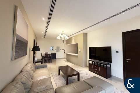 Apartman u ELITE DOWNTOWN RESIDENCE u gradu Downtown Dubai (Downtown Burj Dubai), UAE 2 spavaće sobe, 127 m2 Br. 698474