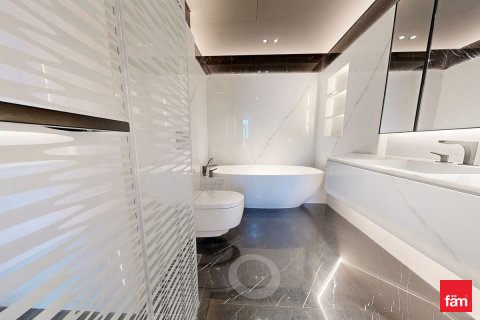 Apartmán v Business Bay, Dubai, SAE 3 spálne, 248.2 m2 č. 668968 - Fotografia 16