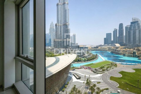 Apartment til leje i Downtown Dubai (Downtown Burj Dubai), Dubai, UAE 2 soveværelser, 105.35 kvm № 762565 - foto 16