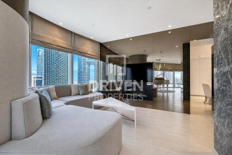Apartamento para arrendamento em Downtown Dubai (Downtown Burj Dubai), Dubai, EAU 2 quartos, 143.63 m2 № 762615 - foto 6