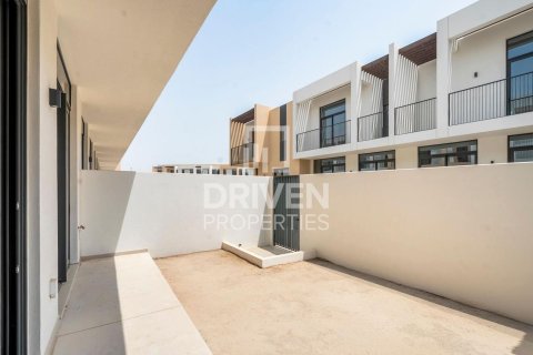 Зняти в оренду віллу в Dubai South (Dubai World Central), Дубай, ОАЕ 3 спальні, 137.78м2, № 762614 - фото 16