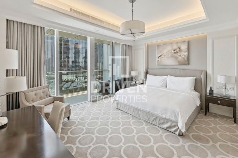 Apartamento para arrendamento em Downtown Dubai (Downtown Burj Dubai), Dubai, EAU 2 quartos, 162.67 m2 № 762568 - foto 7