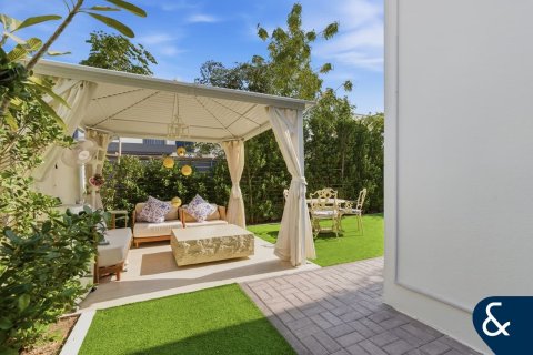 Villa itt: Dubai Hills Estate, Dubai, EAE, 4 hálószoba, 270 m², azonosító: 698107 - fénykép 3