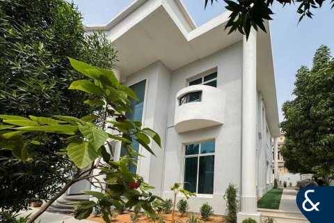 Villa itt: Al Quoz, Dubai, EAE, 7 hálószoba, 929 m², azonosító: 698104 - fénykép 19