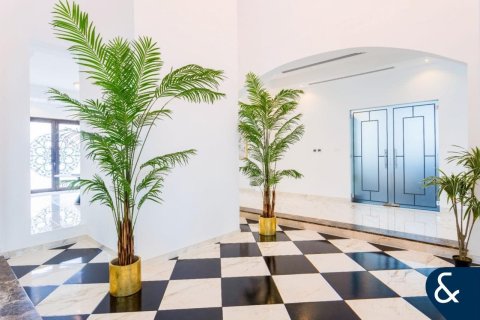 Villa itt: Al Quoz, Dubai, EAE, 7 hálószoba, 929 m², azonosító: 698104 - fénykép 6