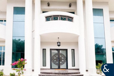 Villa itt: Al Quoz, Dubai, EAE, 7 hálószoba, 929 m², azonosító: 698104 - fénykép 17