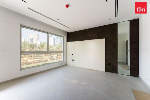 Willa na sprzedaż w Dubai, ZEA 4 sypialnie, 288 mkw., nr 668683 - zdjęcie 8