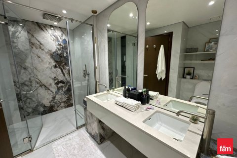 Huoneisto Downtown Dubai (Downtown Burj Dubai), Arabiemiraatit 2 makuuhuonetta, 154.5 m2 № 645067 - kuva 9