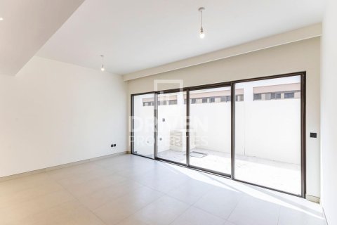 Shtëpi në qytet në Damac Lagoons, Dubai, Emiratet e Bashkuara Arabe 4 dhoma gjumi, 144.56 m2. № 745199 - Foto 3
