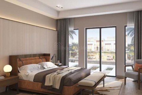 Willa na sprzedaż w Dubai Investment Park, Dubai, ZEA 4 sypialnie, 144 mkw., nr 703481 - zdjęcie 2