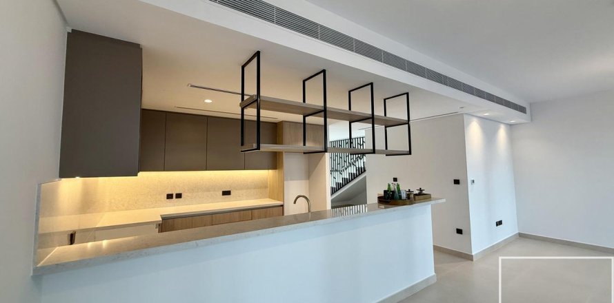 Városi lakóépület itt: Tilal Al Ghaf, Dubai, EAE, 3 hálószoba, 140.47 m², azonosító: 766817
