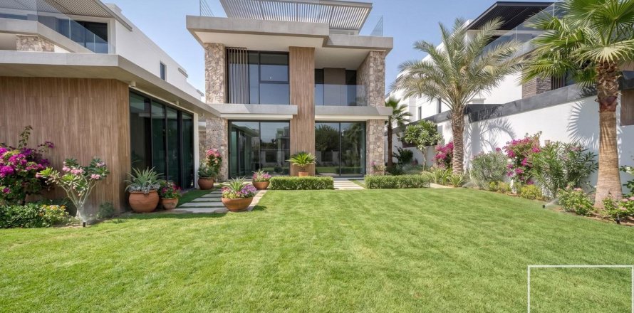 Villa in Tilal Al Ghaf, Dubai, VAE 4 slaapkamers, 560.21 vr.m. nr 766818