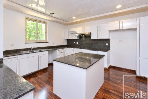 Villa zur Miete in Jumeirah Islands, Dubai, VAE 5 Schlafzimmer, 1302.97 m2 Nr. 766819 - Foto 6