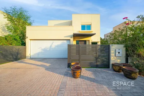 Villa in Meadows, Dubai, UAE 4 bedrooms, 362 sq.m. № 738112 - photo 18