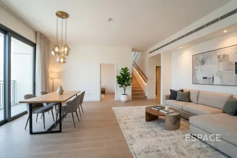 Townhouse in Jebel Ali, Dubai, UAE 3 bedrooms, 255 sq.m. № 738113 - photo 2