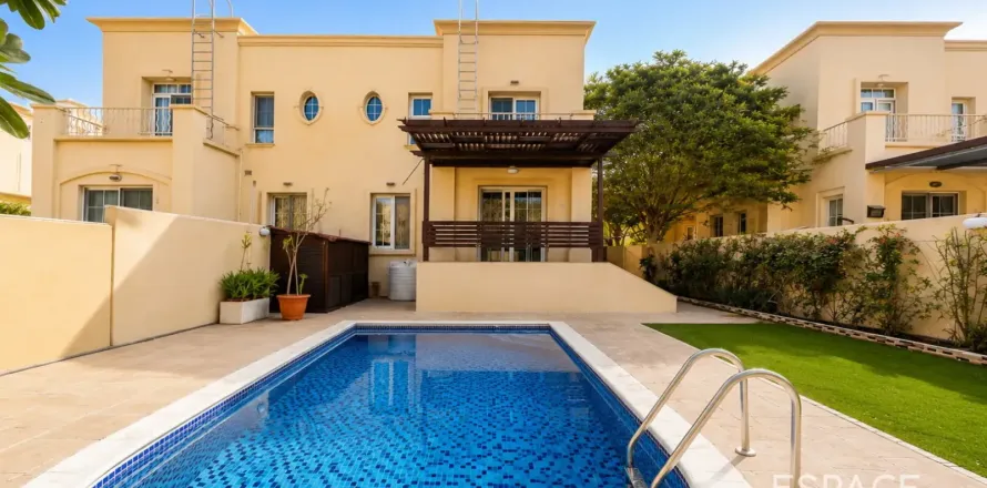 Villa in The Springs, Dubai, UAE 3 bedrooms, 297 sq.m. № 738115